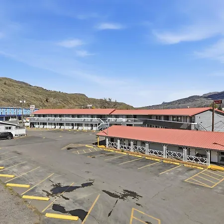 Canada'S Best Value Desert Inn & Suites-2