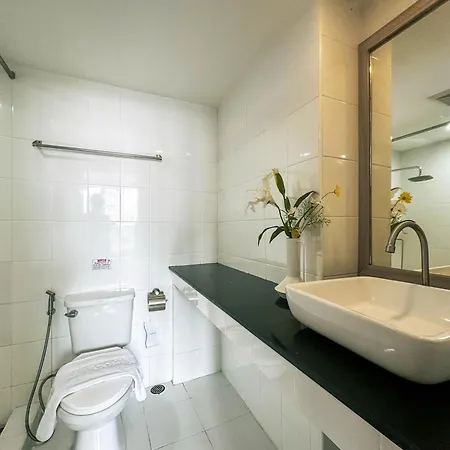 G Boutique Silom Hotel-3