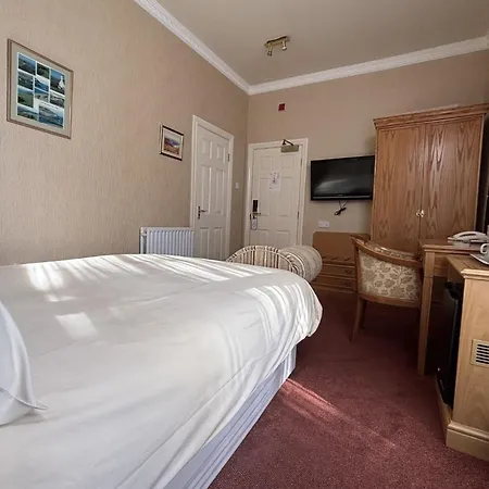 Welbeck Hotel & Apartments Iom-3