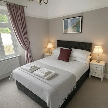 Ferndale Lodge-3