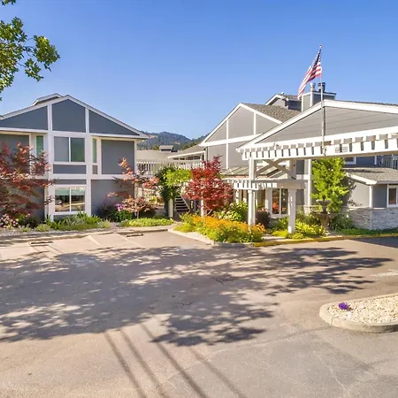 Upvalley Inn & Hot Springs, An Ascend Collection Hotel-3