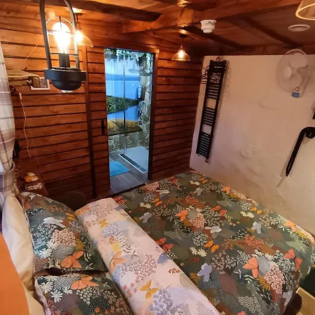 Birchwood Guest Lodge-2