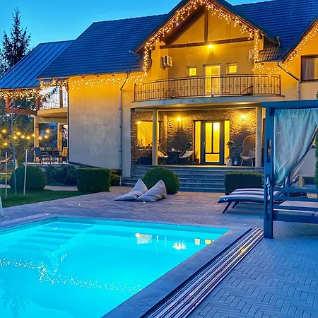 Orchard Villa-2