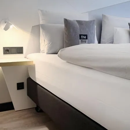 Holiday Inn - The Niu, Coin Frankfurt Ostend By Ihg-3
