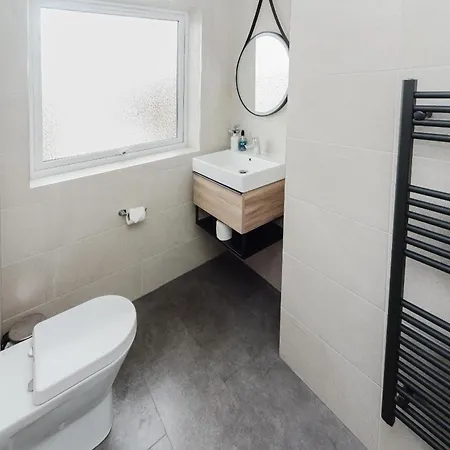 The Hebridean - Rooms & Apartments-2