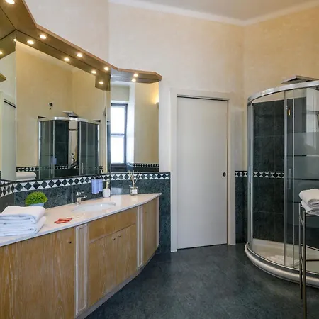 Milan Royal Suites Luxury P.Zza Della Repubblica-2