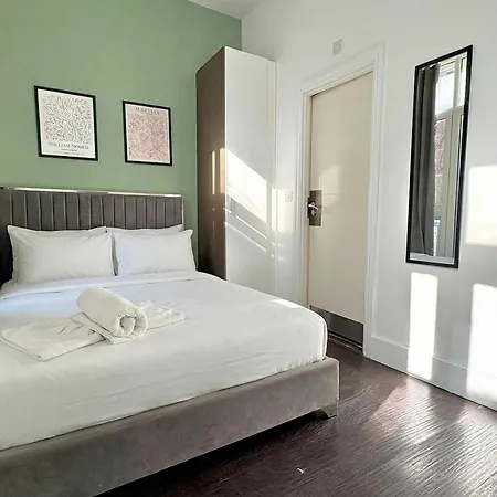 Charlotte Street Rooms By News Hotel-3