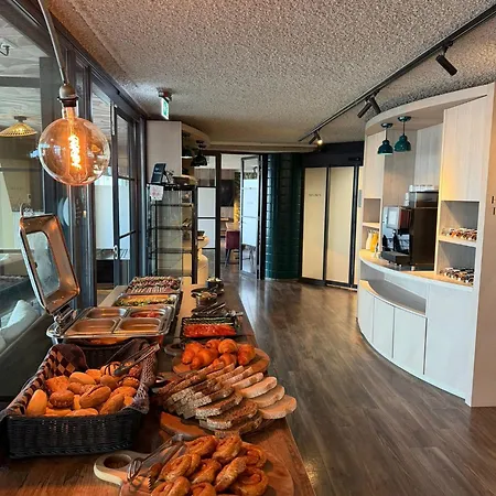 Suites Boulevard 17-3