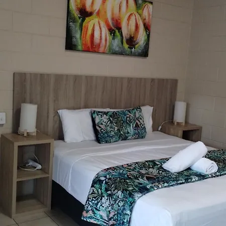 Tully Motel-2