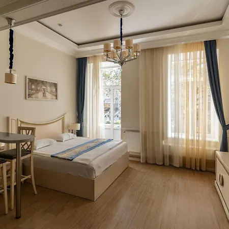 Metro Hotel Apartments-2