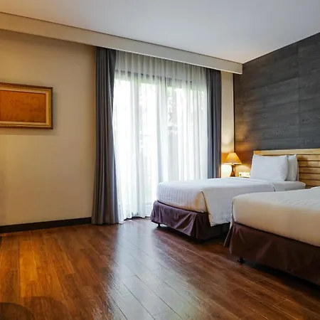 Grand Whiz Hotel Nusa Dua Bali-2