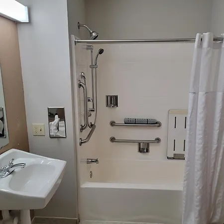 York Microtel Inn & Suites By Wyndham-3