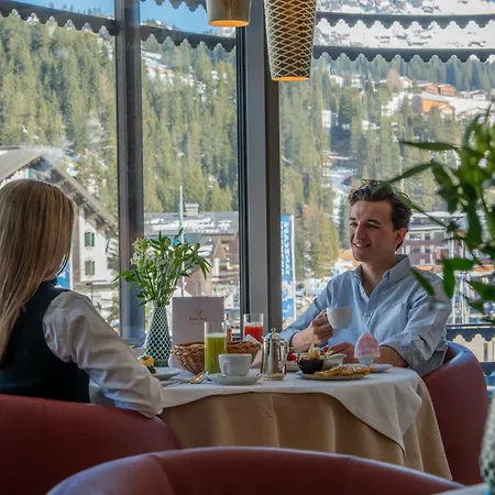 Post Lech Arlberg-3