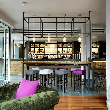 Hilton Garden Inn Birmingham Brindley Place-3