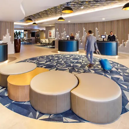 Crowne Plaza Manchester Airport By Ihg-3