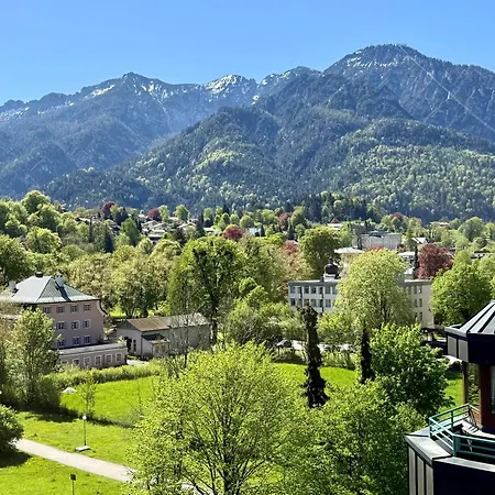 Amber Hotel Bavaria-3