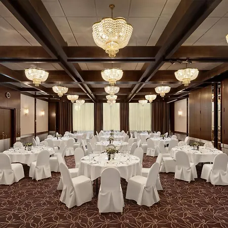 Hilton Zurich Airport-2