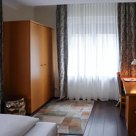 Hotel Prinz-2