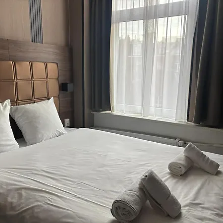 Aadam Wilhelmina Hotel-2