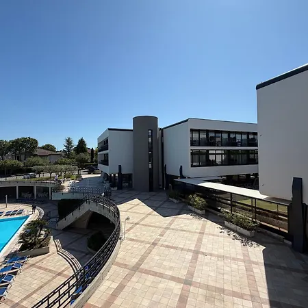Hotel residencia Holiday-2