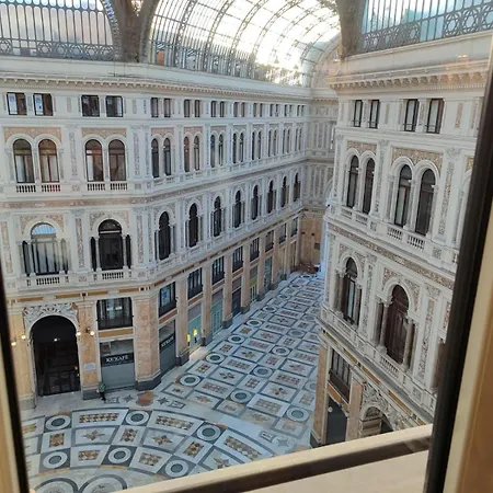Hotel Art Resort Galleria Umberto-2