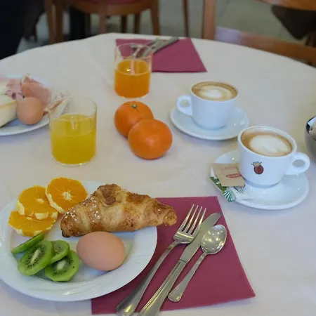 Hotel Paris-3