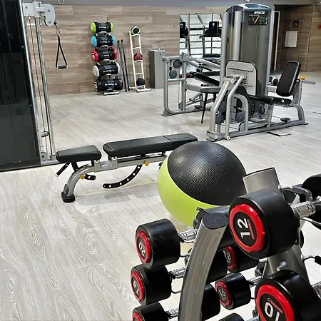 Hilton Cobham-3
