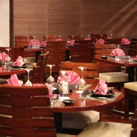 Swissotel Jeddah Al Hamra-3