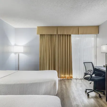 Days Inn By Wyndham London-2