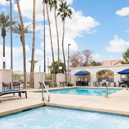 Hampton Inn Phoenix-Chandler-3