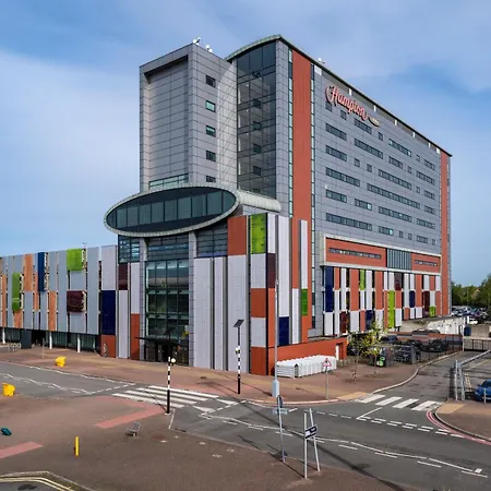 Hampton By Hilton Liverpool John Lennon Airport-3