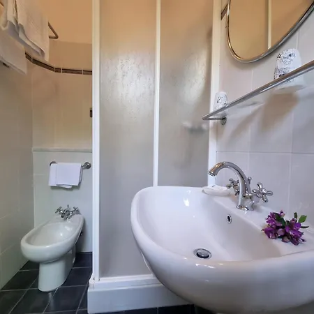 Albergo Suisse Bellevue-2