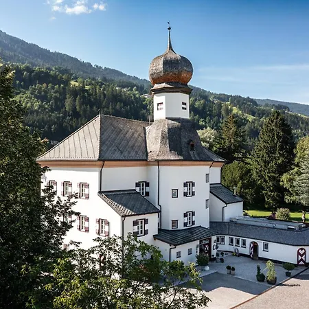 Schlosshotel Mitterhart-2