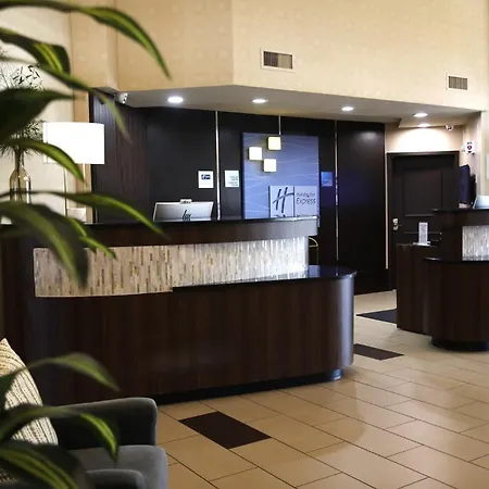 Holiday Inn Express & Suites Naples Downtown - 5Th Avenue By Ihg-2