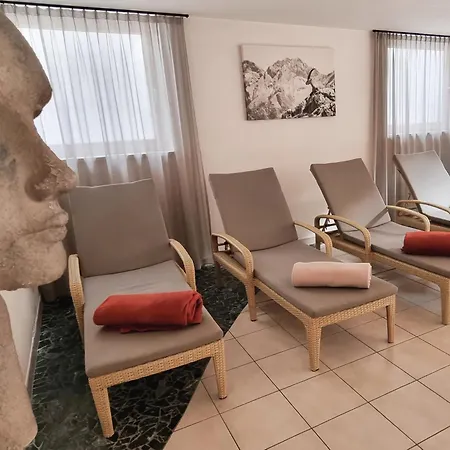 Hotel Goldene Rose-3