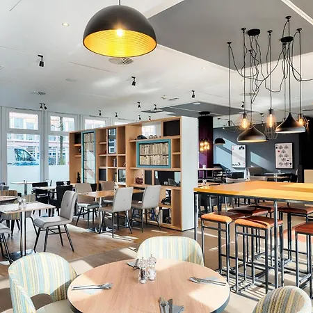 Premier Inn Muenchen City Ost-3