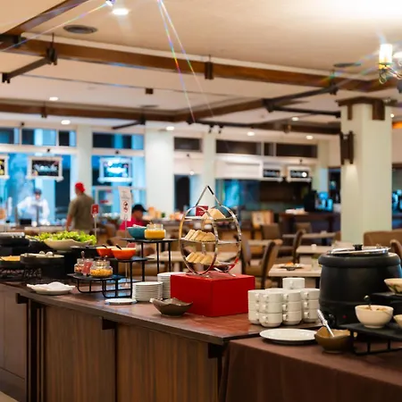 Movenpick Suriwongse Hotel Chiang Mai-2