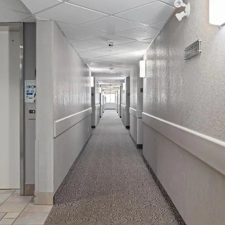 Prairie Crest Medicine Hat By Ihg-2