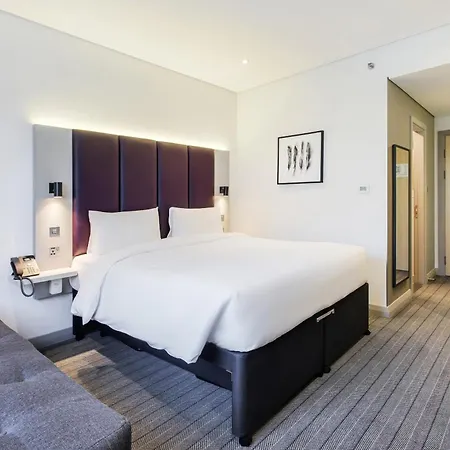 Premier Inn Abu Dhabi Capital Centre-2