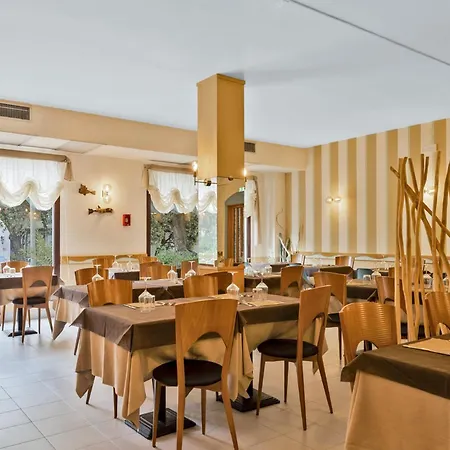 Hotel Kon Tiki-2