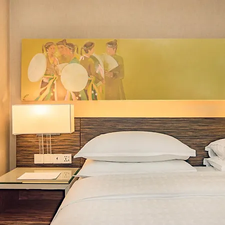 Sheraton Nha Trang Hotel & Spa-2
