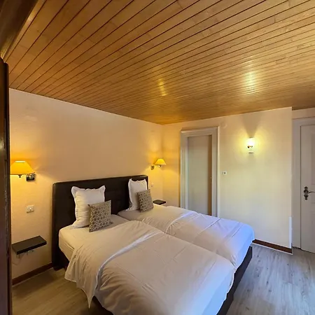 Hotel De L'Ange-2