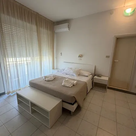 Hotel Rivamare Room Only And Free Coffee Room-3
