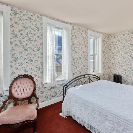 St. Elmo Hotel-2
