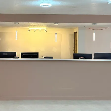 Wyndham Garden Salina Conference Center-3