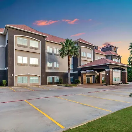 La Quinta By Wyndham Alvin-3