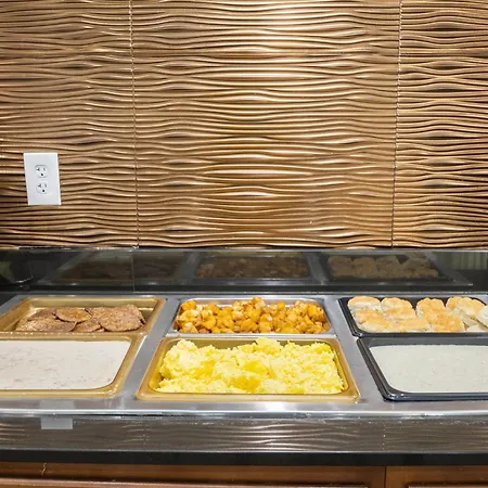 Quality Suites Hickory South-3