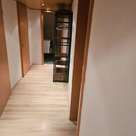 Hotel Alt Cues-3
