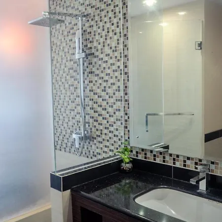 Cavinton Hotel Malioboro Yogyakarta-2