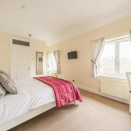 Beech Lodge Guest House-3